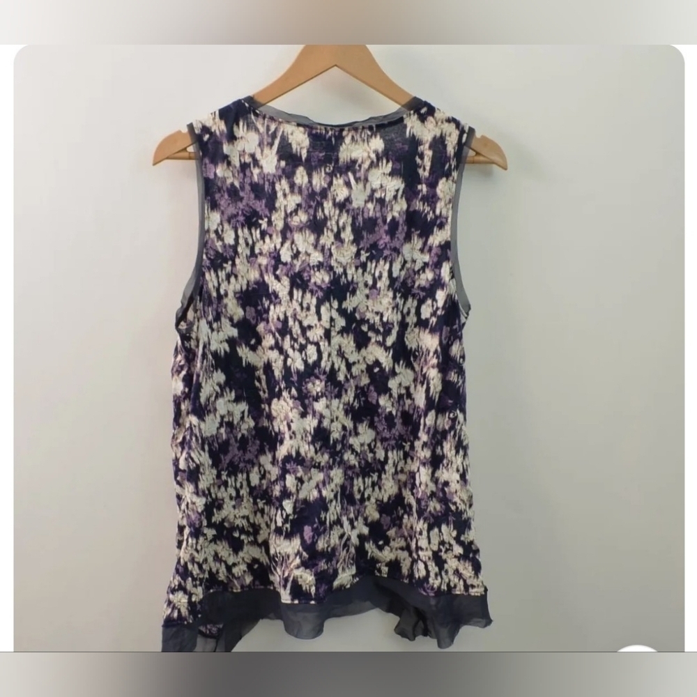🌷LOVED UP VERA WANG - Picture 2 of 15